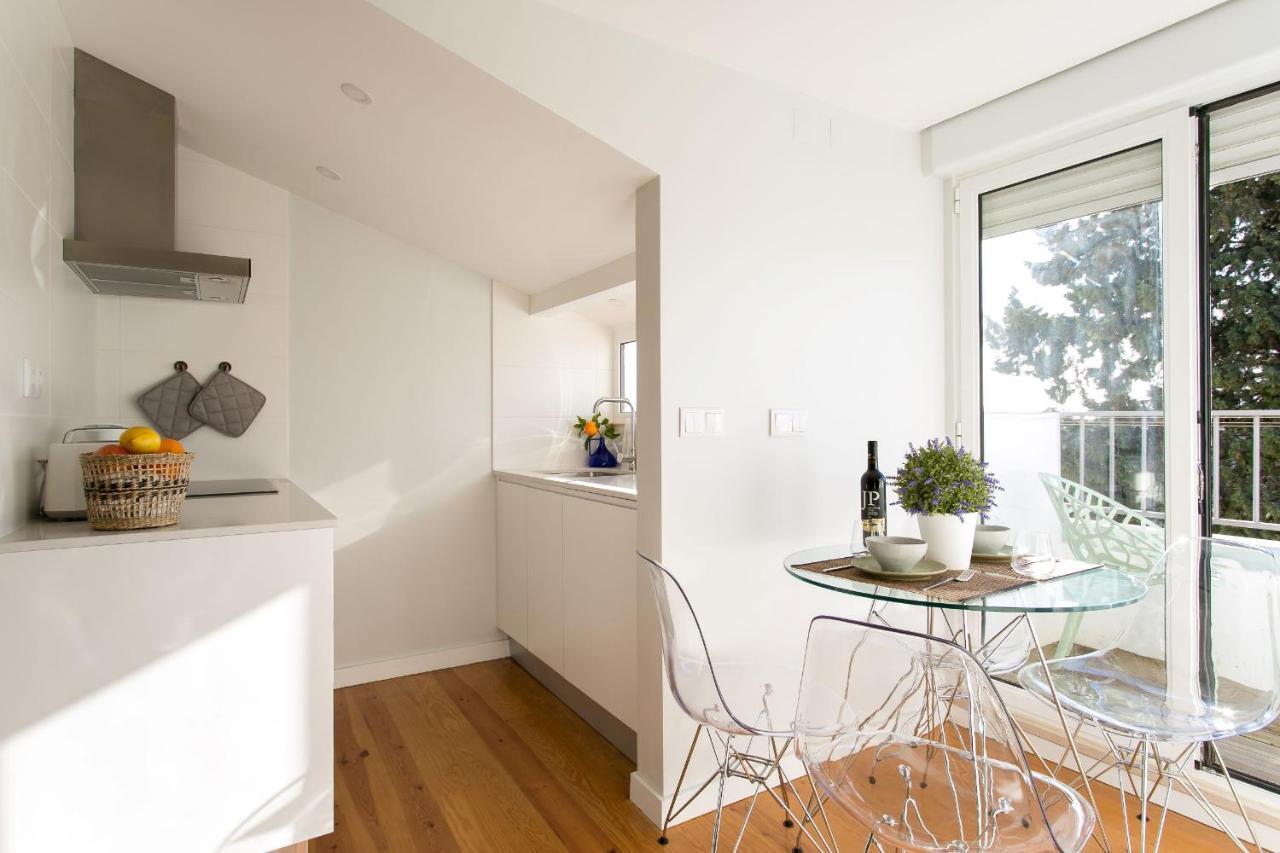 Pearl Of Belem Apartment Lisbon Bagian luar foto