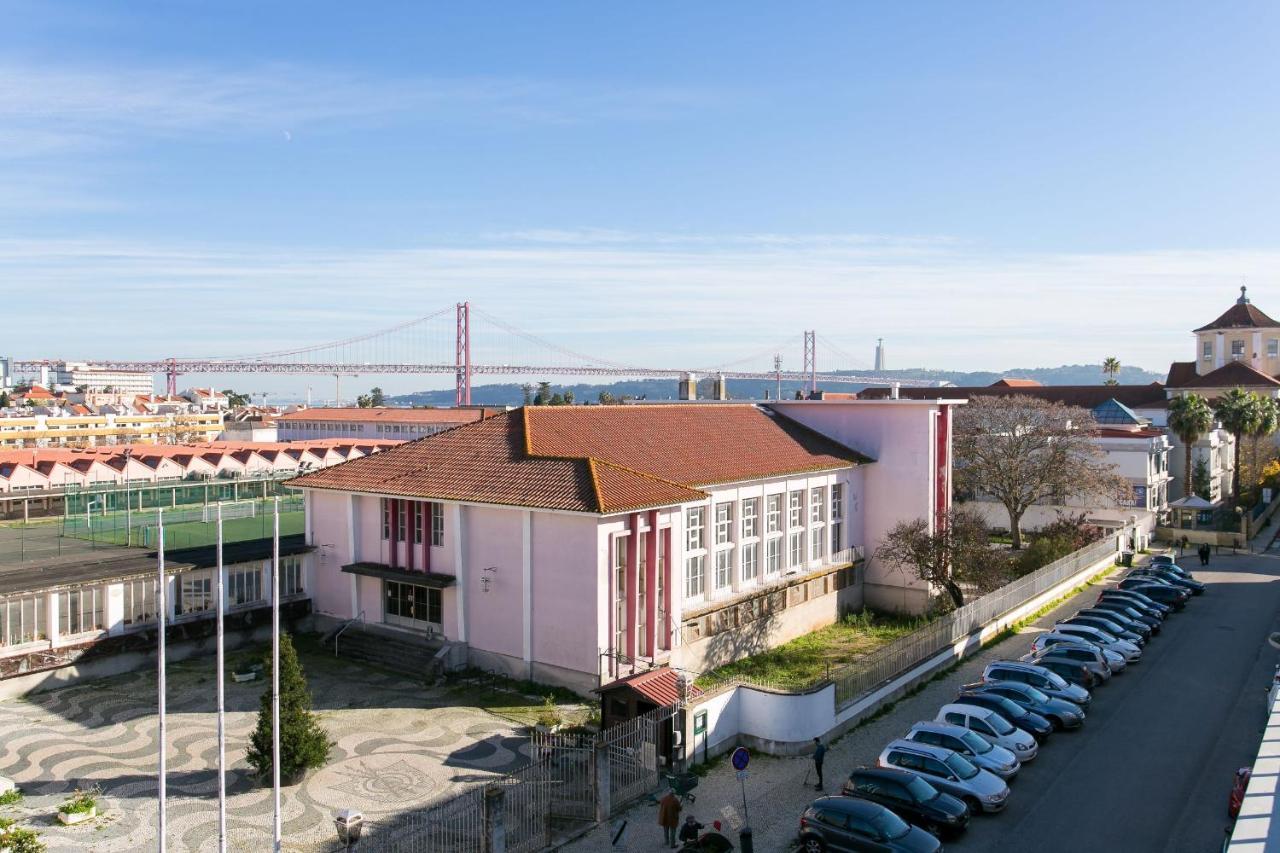 Pearl Of Belem Apartment Lisbon Bagian luar foto