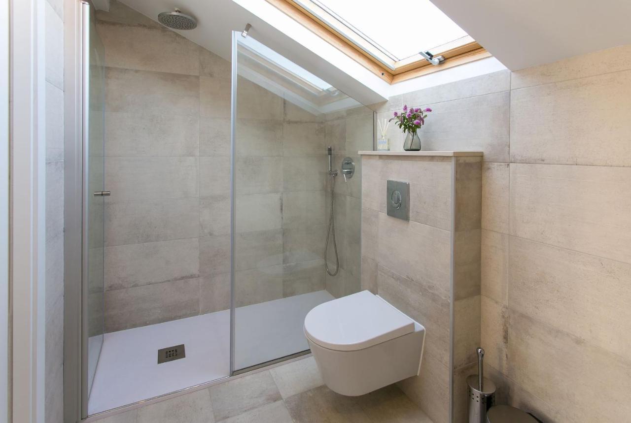 Pearl Of Belem Apartment Lisbon Bagian luar foto